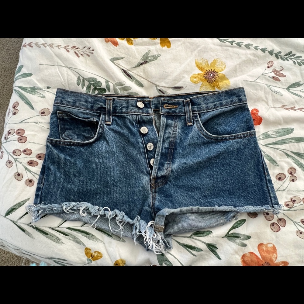 Brandy Melville 100% cotton jean shorts size 0-2